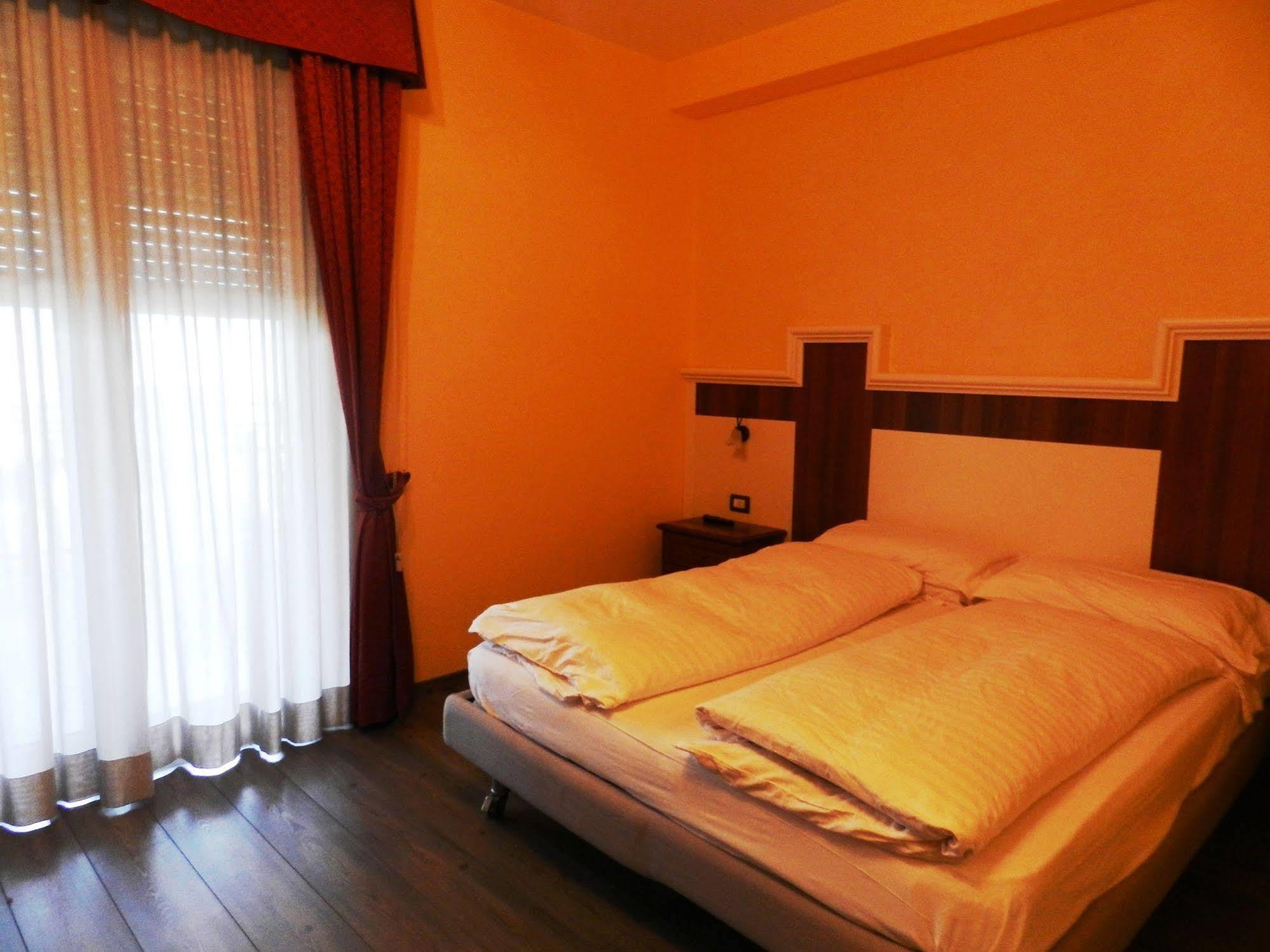 Hotel Saligari Verceia 外观 照片